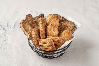 Patisserie Basket