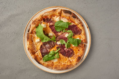 DANA BACON- KEÇİ PEYNİRLİ PİZZA
